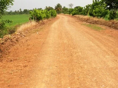 Ministerio de Agricultura interviene 300 kilómetros de caminos rurales