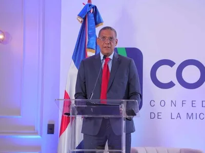 Diputados no deben aprobar el Código Laboral por presión del Ejecutivo