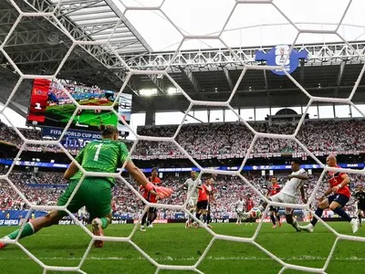 Mundial 2026: Un doblete de Bellingham envía a Inglaterra a semis