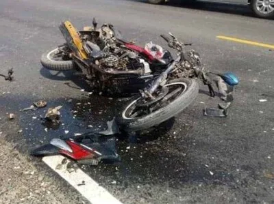 Accidente en Higüey: muere hombre en choque entre motor y guagua