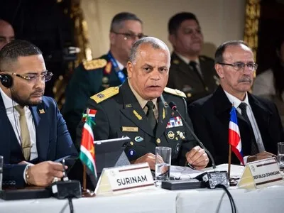 Ministro de Defensa aboga por mayor cooperación en seguridad