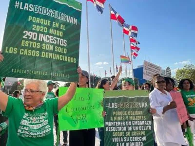 Juristas piden incluir las tres causales en el Código Penal