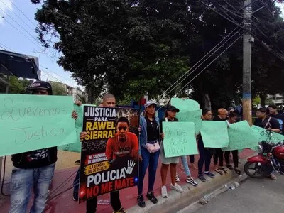 Exigen justicia por muerte de joven herido en protesta en de apagones