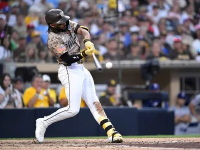 Fernando Tatis Jr. truena con su sexto jonrón