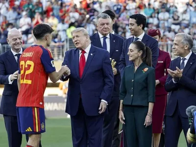 Trump e Infantino entregan la Copa Mundial 2026 a una España extasiada