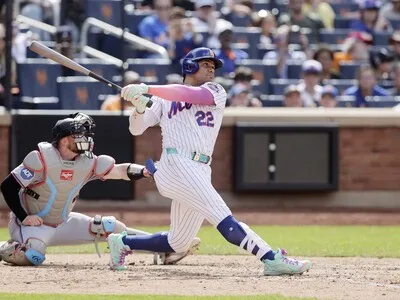 Juan Soto sale por molestias en la pantorrilla izquierda