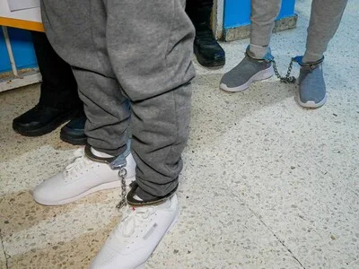 Dominicanos enfrentan cargos en Estados Unidos por extradición