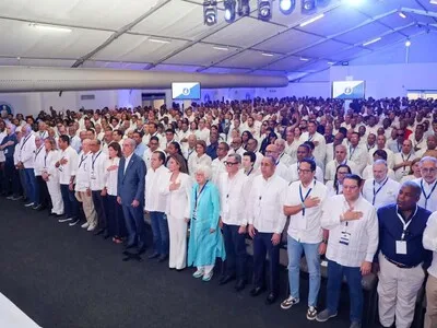 Abinader asumiría la presidencia del PRM este domingo