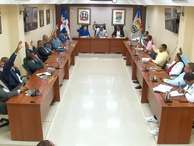 ¿Qué deciden los regidores? Ayuntamientos no publican resoluciones