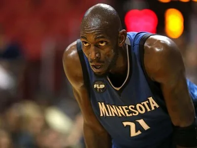 NBA: Los Timberwolves retirarán la camiseta de Kevin Garnett
