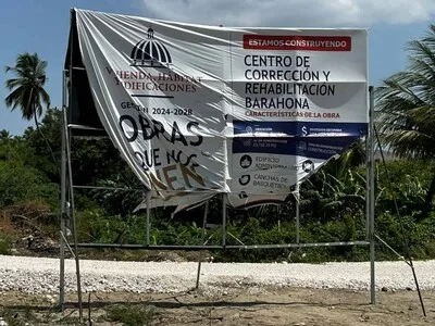 Comunitarios cuestionan construcción de cárcel en Barahona