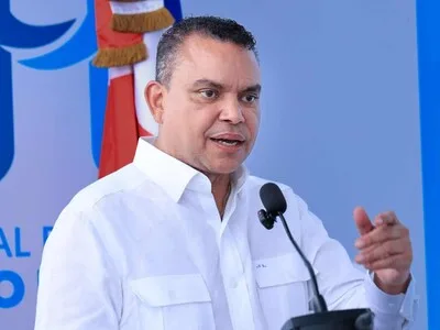 Desempleo médicos en República Dominicana y su supernumeraria