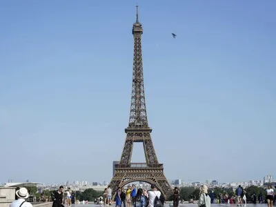 Francia registró 1,243 decesos adicionales en ola de calor de