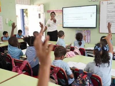 Minerd asegura que horario escolar dominicana es obligatorio