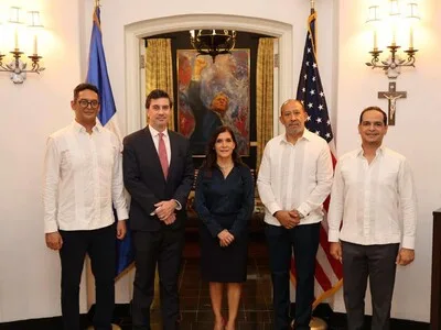 Fortalecen la cooperación tecnológica del 911 con EE.UU.