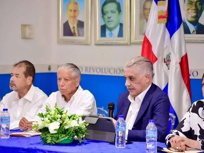 PRD abre diálogos para una coalición opositora 2028