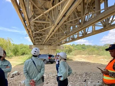 JICA e INTRANT analizan puentes del Gran Santo Domingo