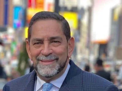 Eligio Jáquez respalda oficialmente a Carolina Mejía