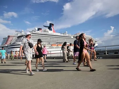 Domingo registra 16,287 cruceristas en costa norte y sur