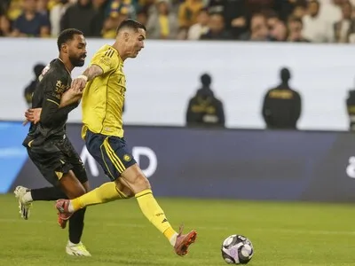 Ronaldo celebra su gol 980 en victoria 3-0 del Al Nassr