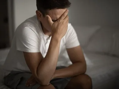 Expertos urgentes a priorizar la salud mental y eliminar estigmas
