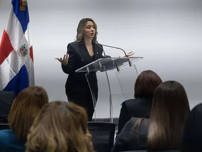 Proponen penas de hasta diez años por violencia económica y patrimonial