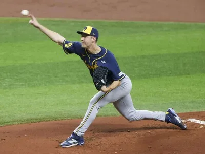 Jacob Misiorowski rompe récord con mil lanzamientos a 100 mph